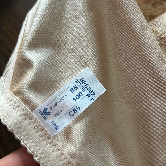 Wacoal BRB262 Lace Underwired Bra Cream Neutral  C85 - Picture 5 of 5